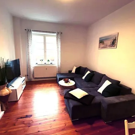 Wellenbrecher - Ferienwohnung Ruhig Und Familienfreundlich Mit Balkon 아파트 로스토크