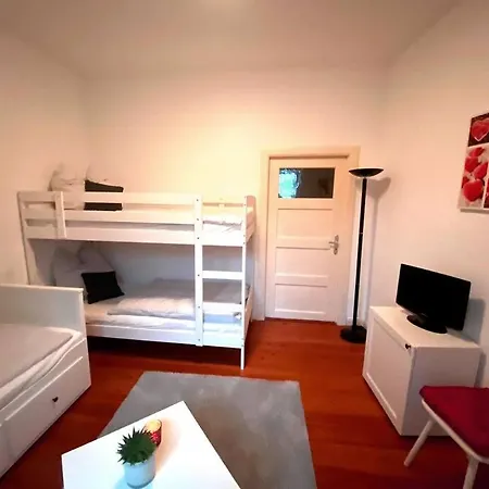 Wellenbrecher - Ferienwohnung Ruhig Und Familienfreundlich Mit Balkon